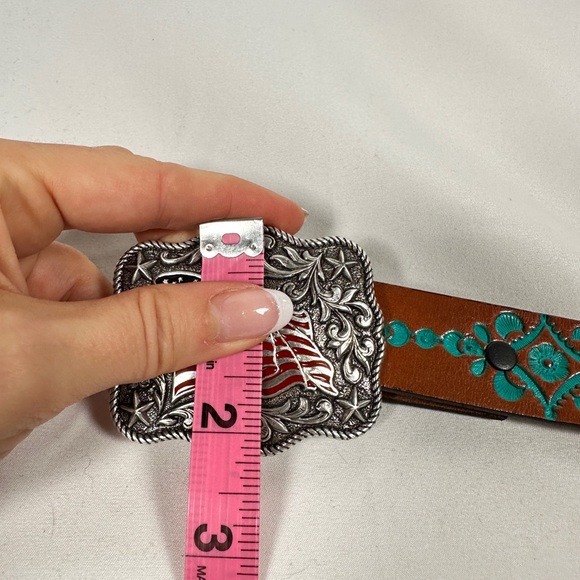 Justin western leather belt turquoise embossed floral with flag buckle size 24 - Picture 11 of 11
